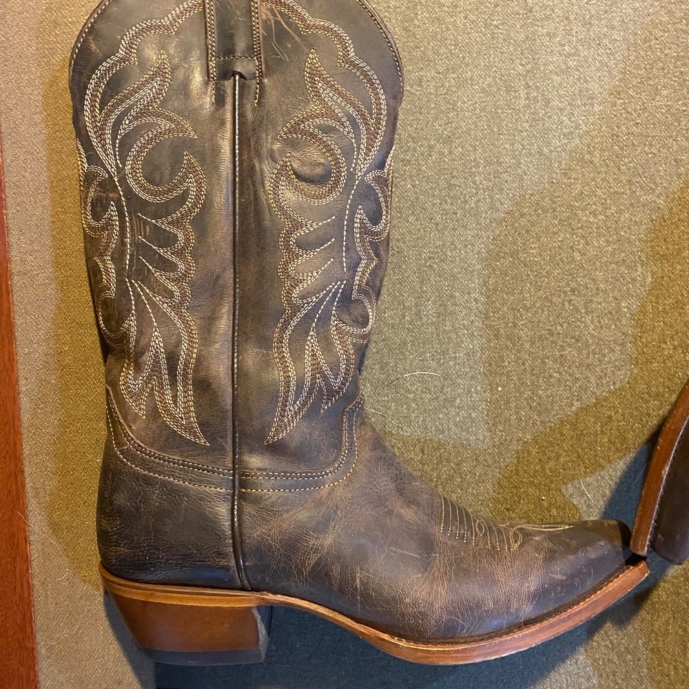 Shyanne Dark Brown Pointed Toe Cowgirl Boots
